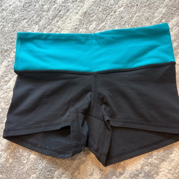 Lululemon Boogie Short - Picture 1 of 3